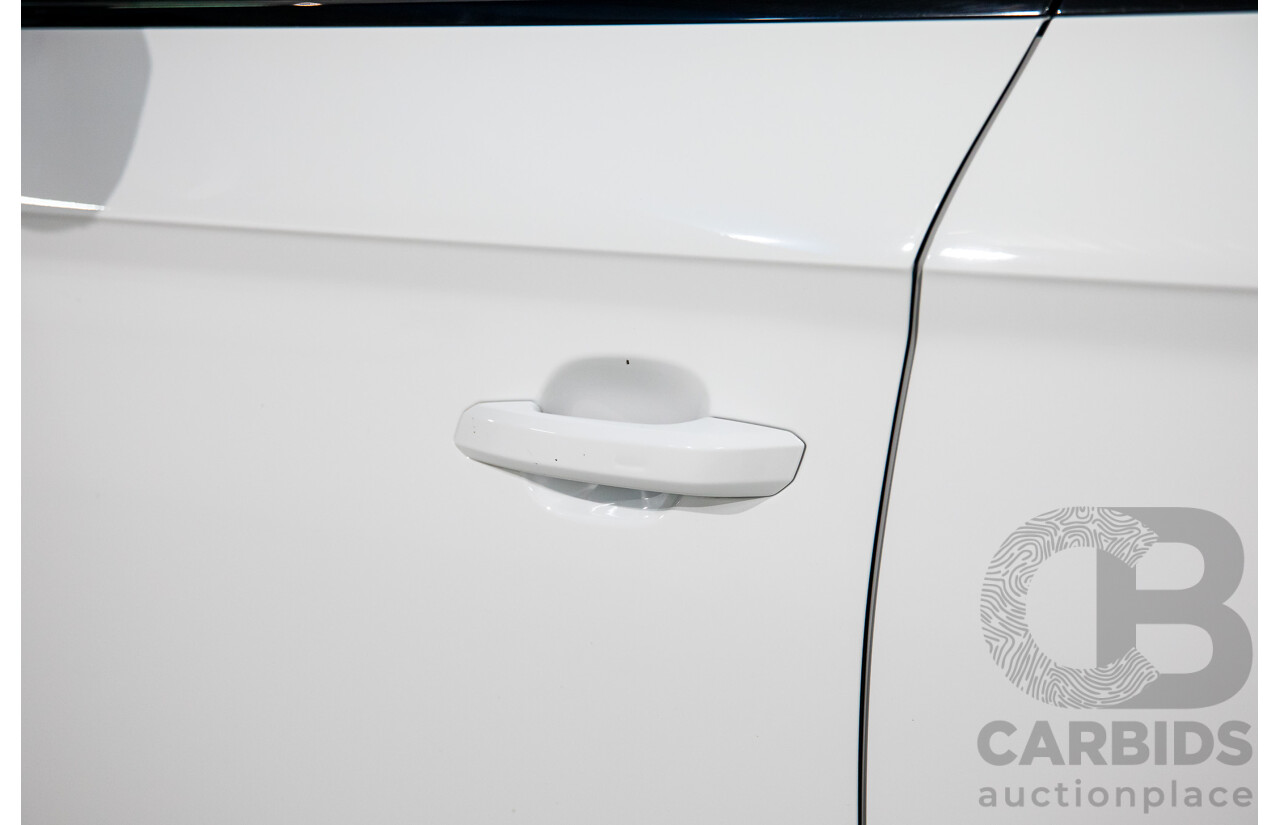 08/2017 Audi SQ5 3.0 TFSI Quattro (AWD) FY MY18 4d Wagon Ibis White Turbo V6 3.0L