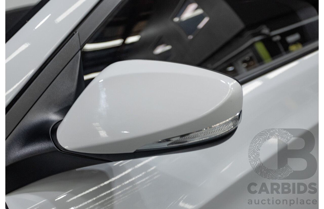 4/2019 Hyundai Accent Sport RB6 MY19 5d Hatchback Chalk White Metallic 1.6L