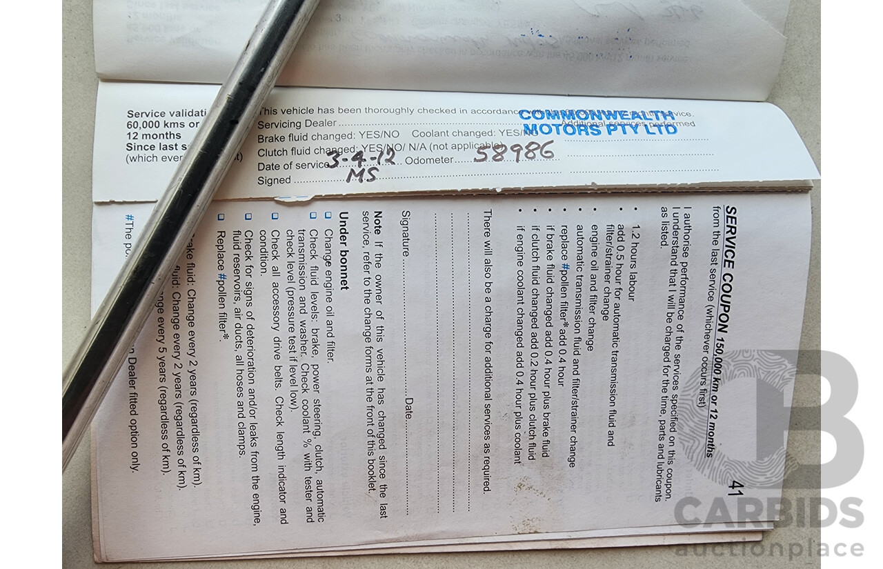 10/2006 Holden Berlina  VE 4d Sedan Blue 3.6L