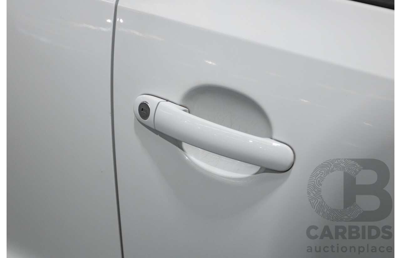 11/2017 Volkswagen Polo Urban + (81TSI) 6R MY17.5 5D Hatchback White 1.2L