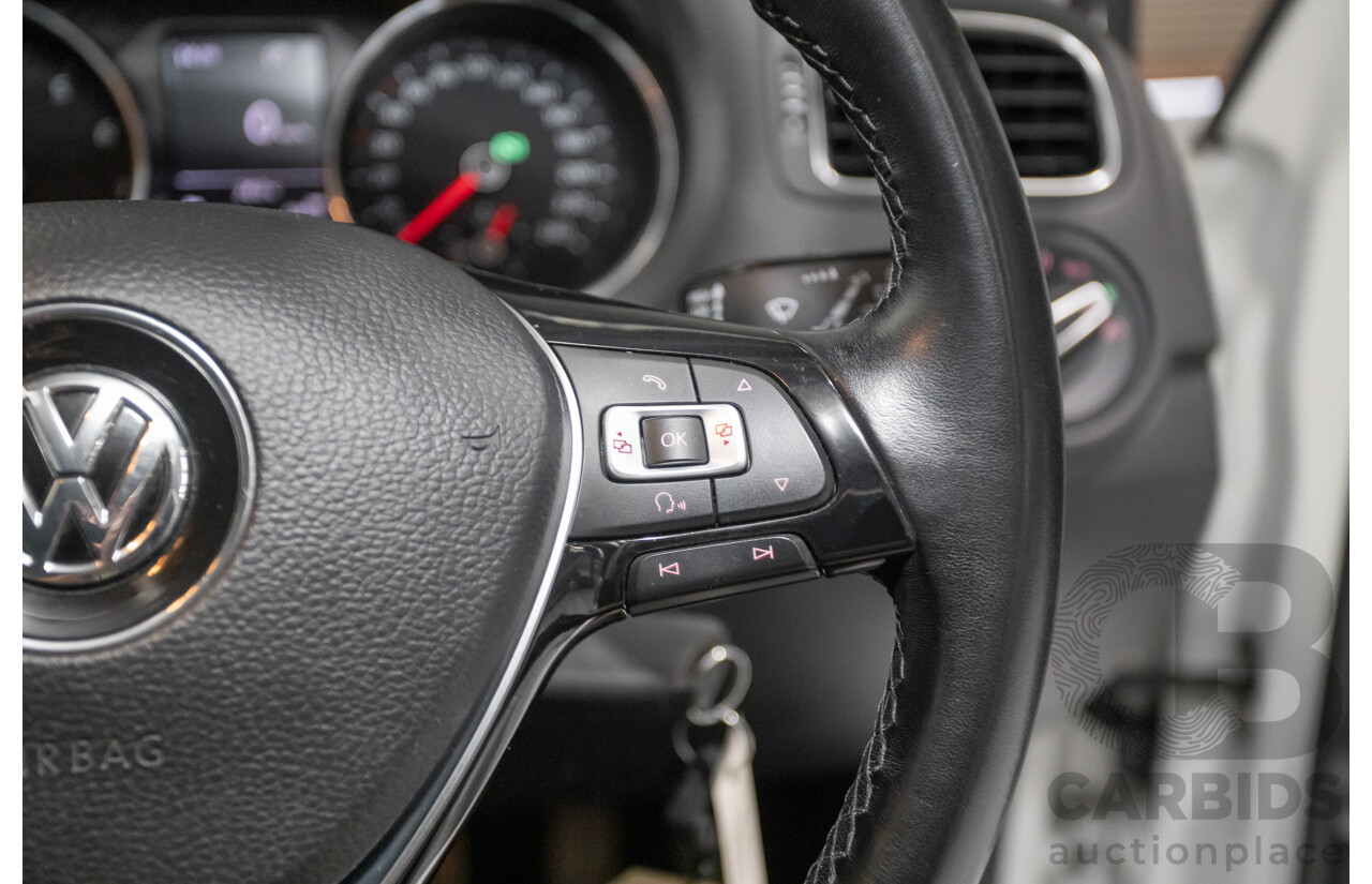 11/2017 Volkswagen Polo Urban + (81TSI) 6R MY17.5 5D Hatchback White 1.2L