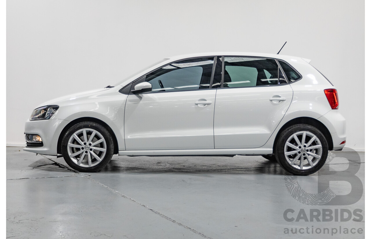 11/2017 Volkswagen Polo Urban + (81TSI) 6R MY17.5 5D Hatchback White 1.2L