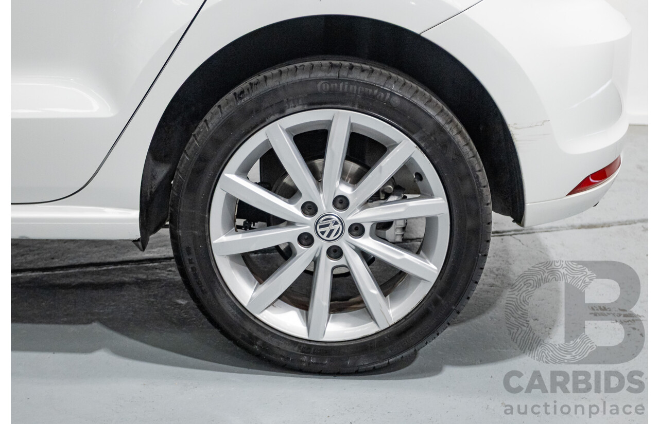 11/2017 Volkswagen Polo Urban + (81TSI) 6R MY17.5 5D Hatchback White 1.2L