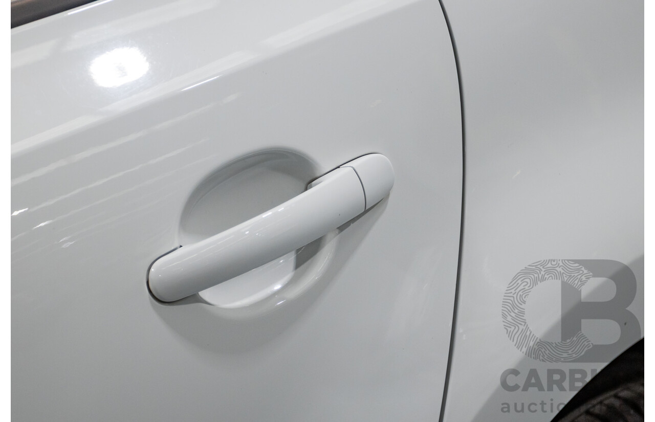 11/2017 Volkswagen Polo Urban + (81TSI) 6R MY17.5 5D Hatchback White 1.2L