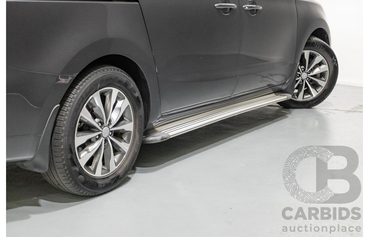 05/2017 Kia Carnival SLi YP MY17 4D Wagon Graphite Metallic Turbo Diesel 2.2L