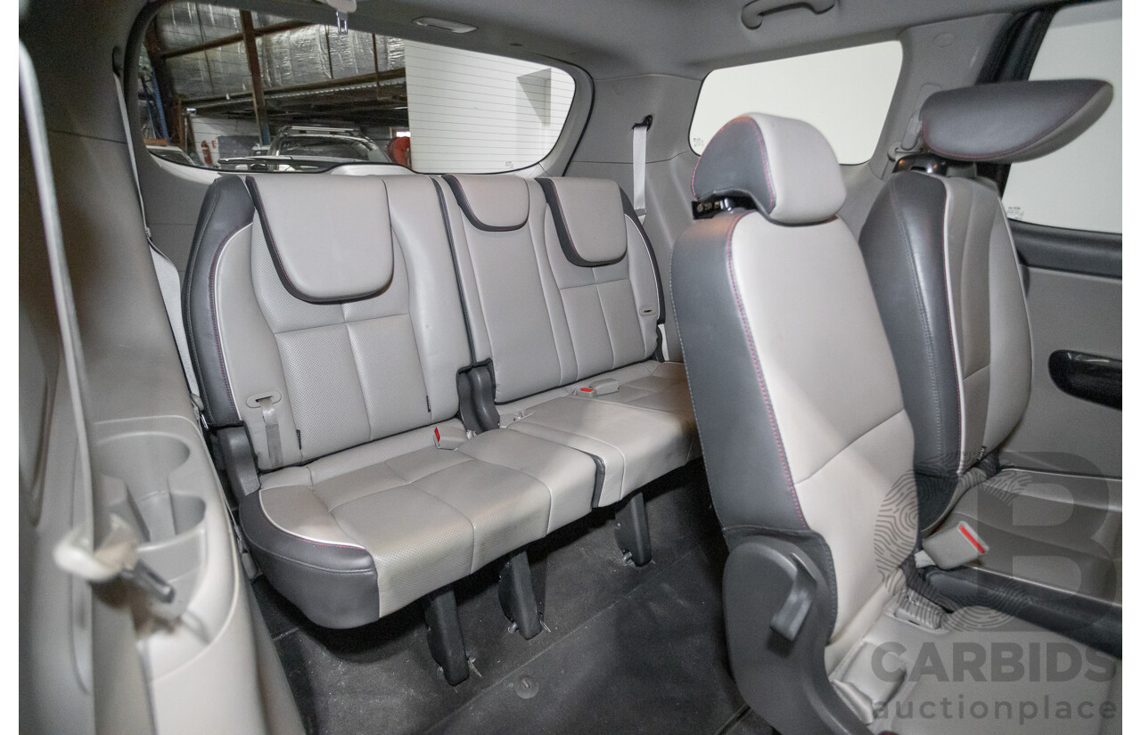 05/2017 Kia Carnival SLi YP MY17 4D Wagon Graphite Metallic Turbo Diesel 2.2L