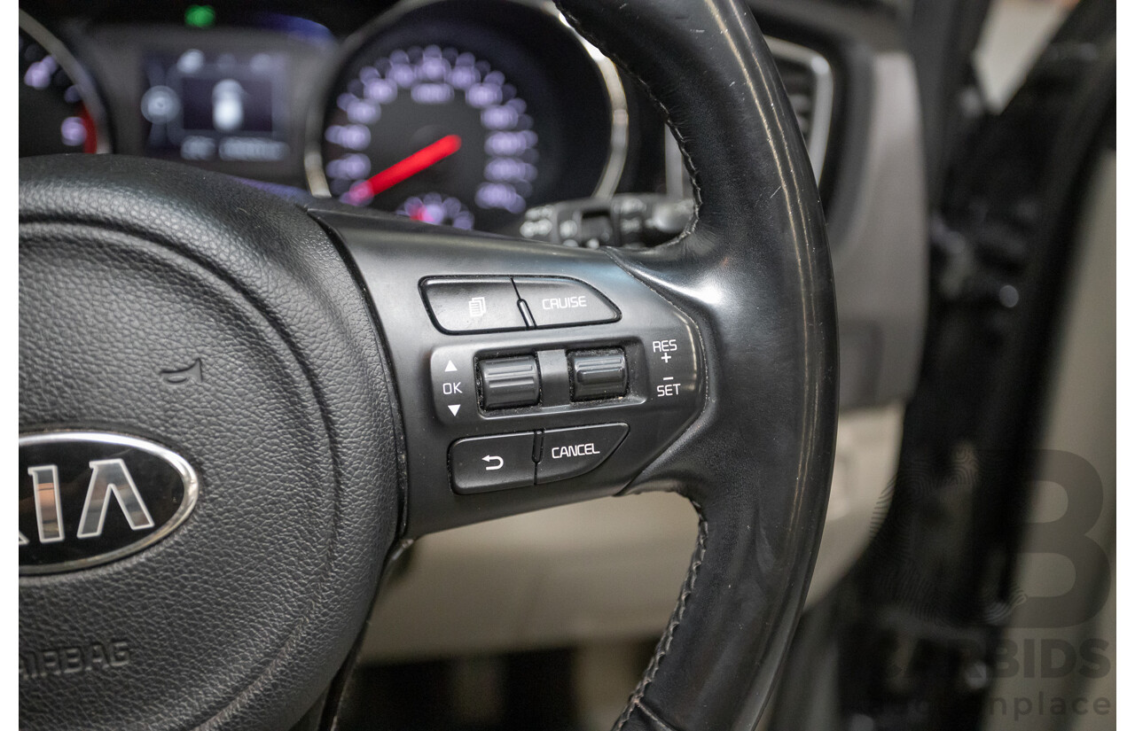 05/2017 Kia Carnival SLi YP MY17 4D Wagon Graphite Metallic Turbo Diesel 2.2L