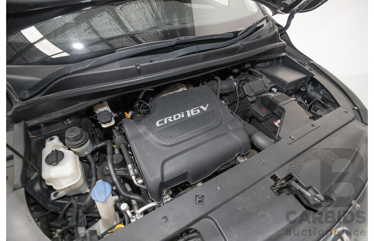 05/2017 Kia Carnival SLi YP MY17 4D Wagon Graphite Metallic Turbo Diesel 2.2L