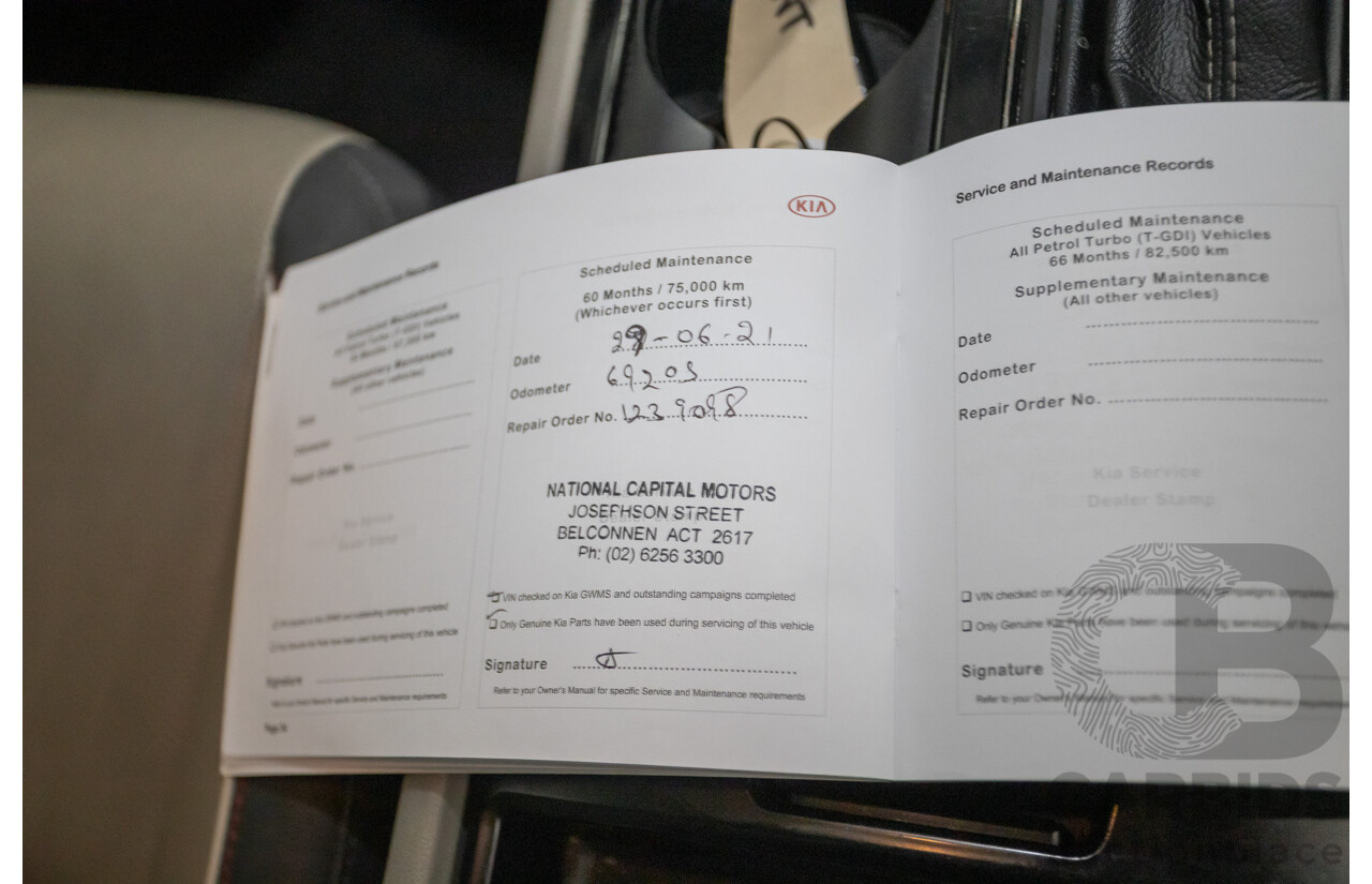 05/2017 Kia Carnival SLi YP MY17 4D Wagon Graphite Metallic Turbo Diesel 2.2L