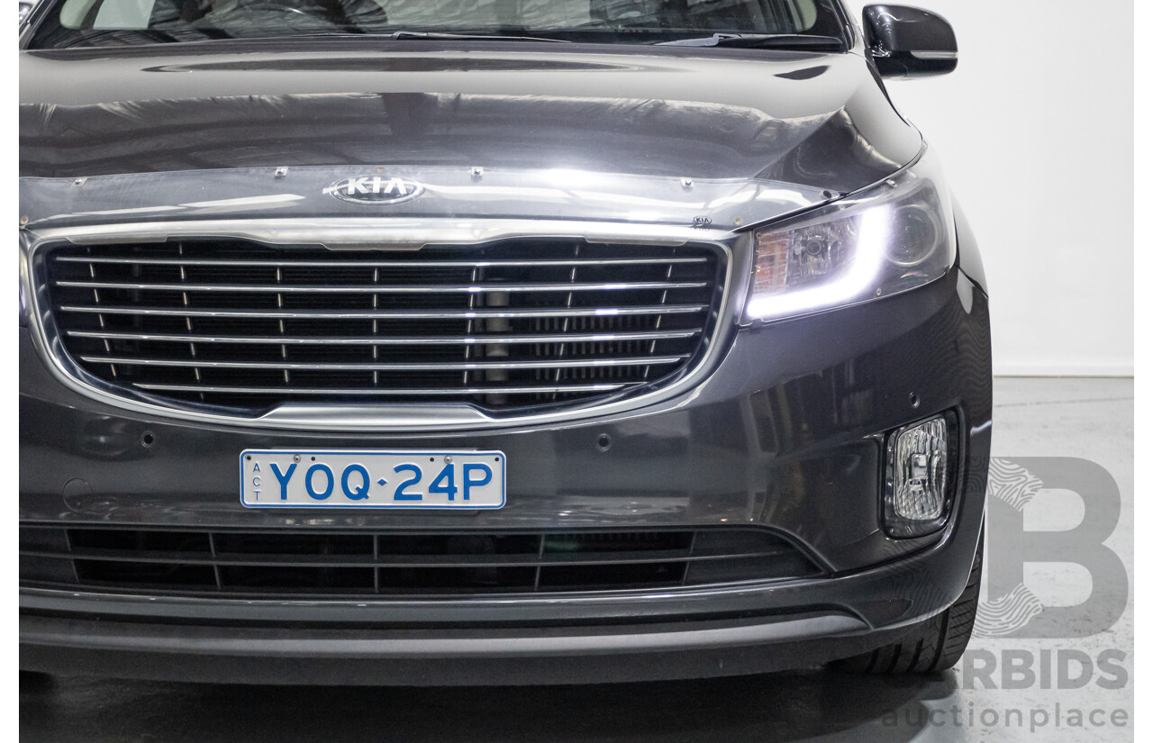 05/2017 Kia Carnival SLi YP MY17 4D Wagon Graphite Metallic Turbo Diesel 2.2L