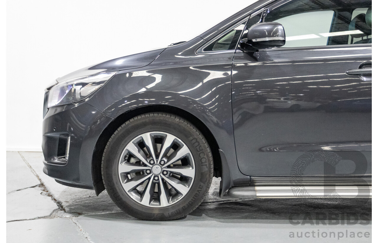 05/2017 Kia Carnival SLi YP MY17 4D Wagon Graphite Metallic Turbo Diesel 2.2L