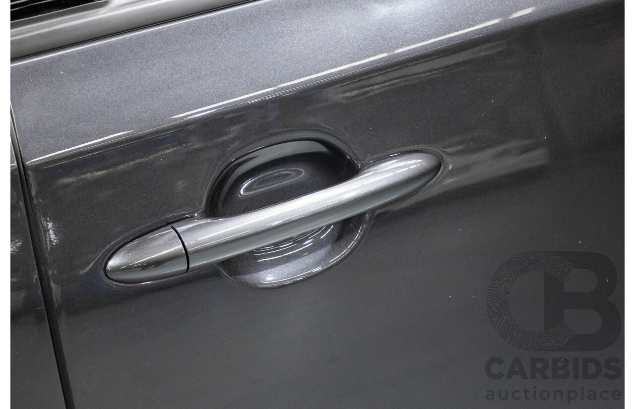 05/2017 Kia Carnival SLi YP MY17 4D Wagon Graphite Metallic Turbo Diesel 2.2L