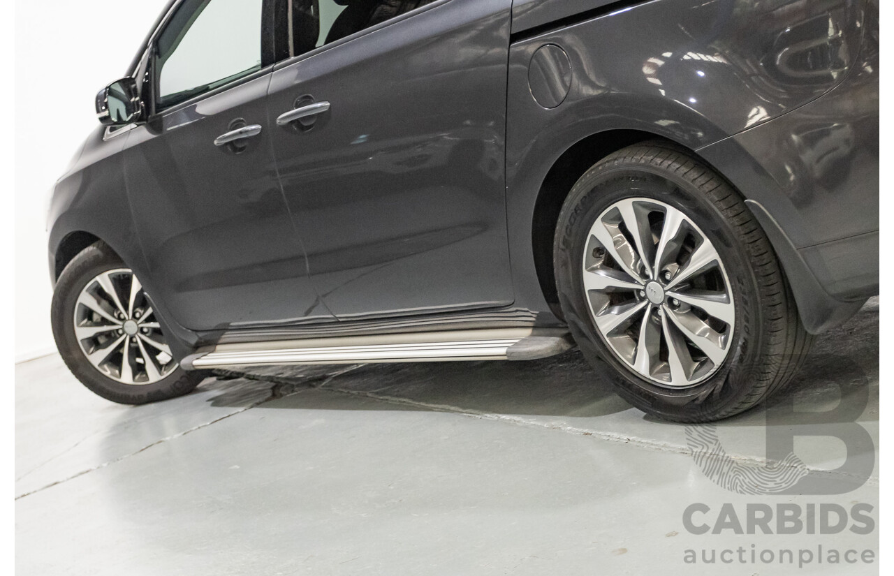 05/2017 Kia Carnival SLi YP MY17 4D Wagon Graphite Metallic Turbo Diesel 2.2L