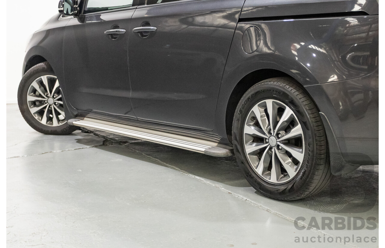 05/2017 Kia Carnival SLi YP MY17 4D Wagon Graphite Metallic Turbo Diesel 2.2L