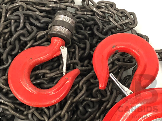 1660475 · Oz Blok One Tonne Chain Lift Block and Tackle