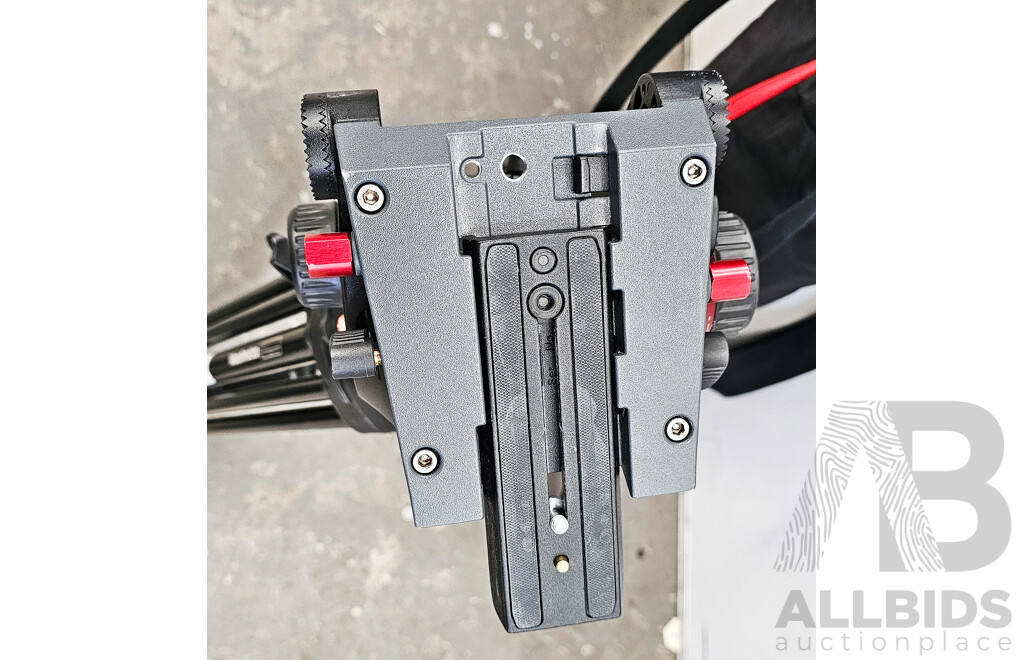 Manfrotto (504HD) Camera Tripods