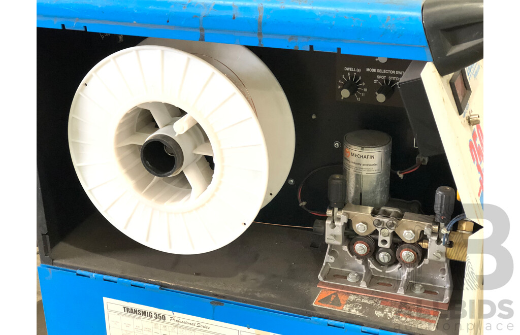Cigweld Transmig 350 MIG Welder