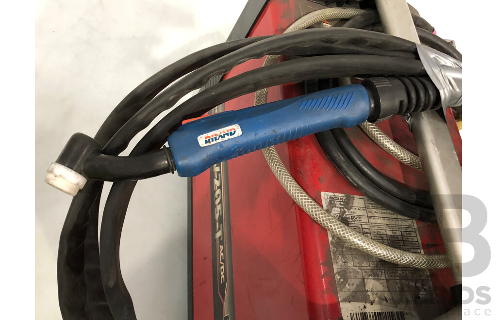 Lincoln Electric Invertec V205-T AC/DC Tig Welder