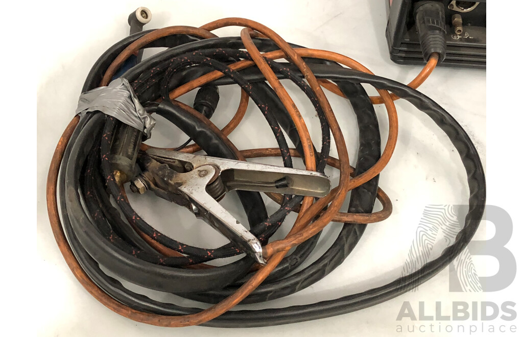 Lincoln Electric Invertec V205-T AC/DC Tig Welder