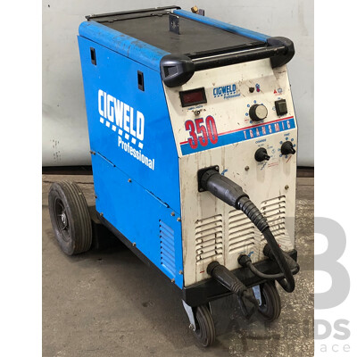 Cigweld Transmig 350 MIG Welder