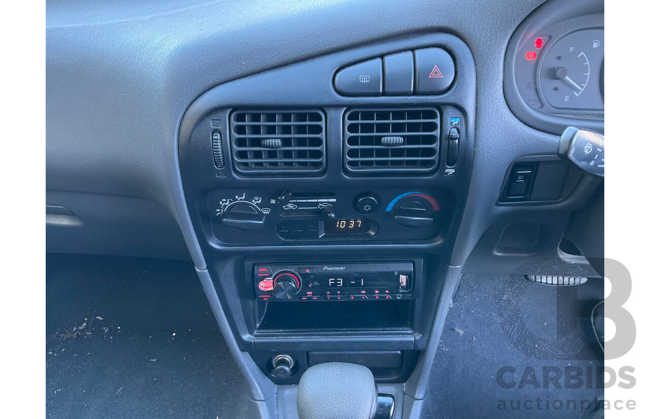 8/2000 Mitsubishi Lancer GLXi CE 4d Wagon Silver 1.8L