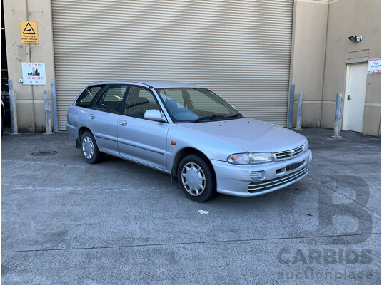 8/2000 Mitsubishi Lancer GLXi CE 4d Wagon Silver 1.8L