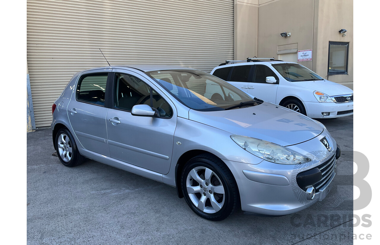 11/2006 Peugeot 307 XSE 2.0 (FWD) MY06 Upgrade 5D Hatchback Grey 2.0L