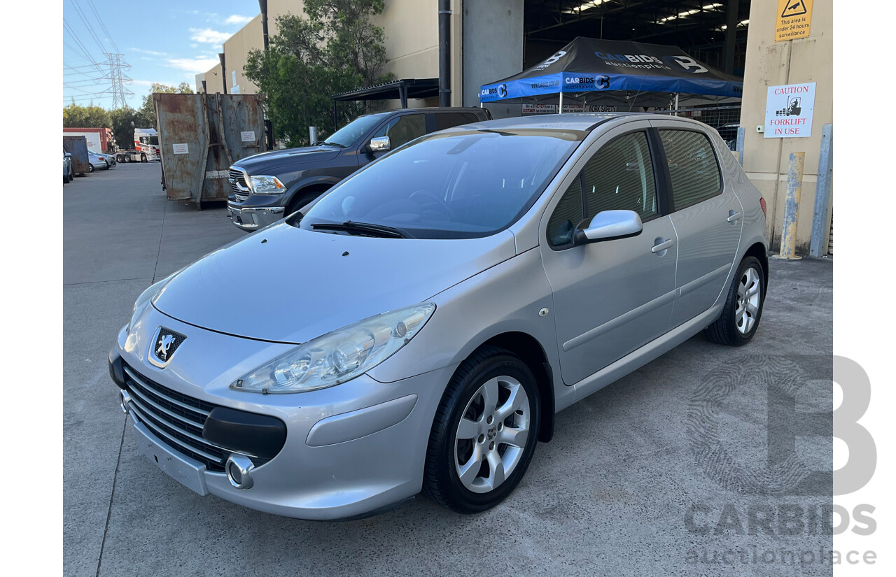 11/2006 Peugeot 307 XSE 2.0 (FWD) MY06 Upgrade 5D Hatchback Grey 2.0L