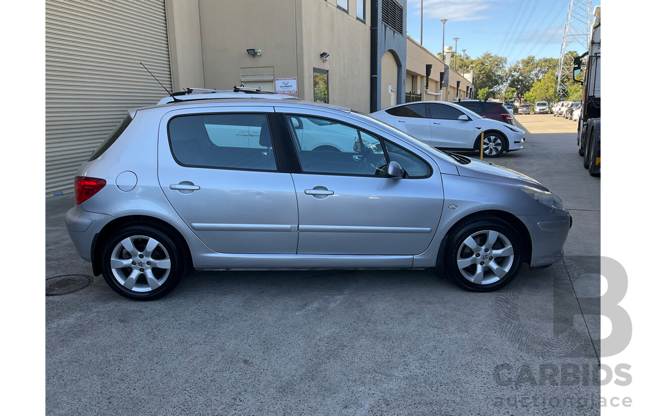 11/2006 Peugeot 307 XSE 2.0 (FWD) MY06 Upgrade 5D Hatchback Grey 2.0L
