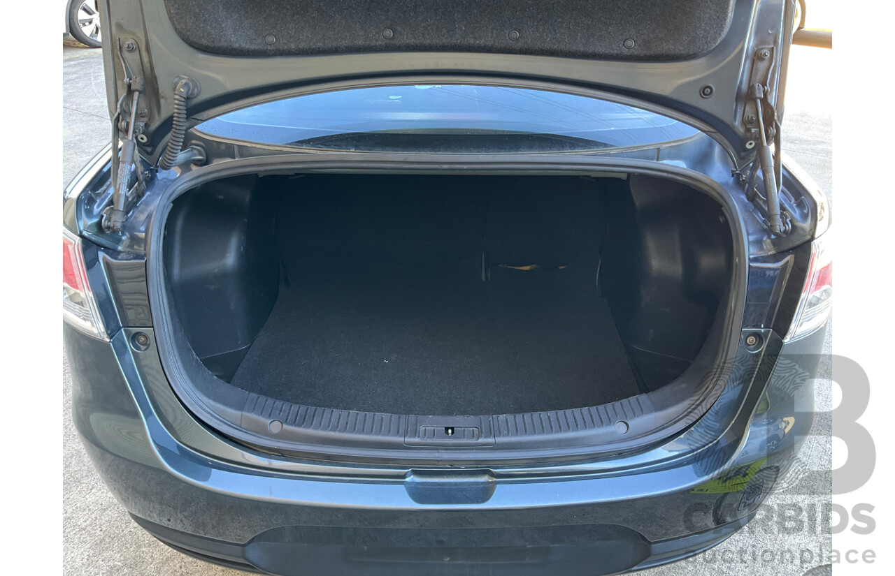 09/2010 Mazda Mazda2 MAXX FWD DE MY10 4D Sedan Grey 1.5L
