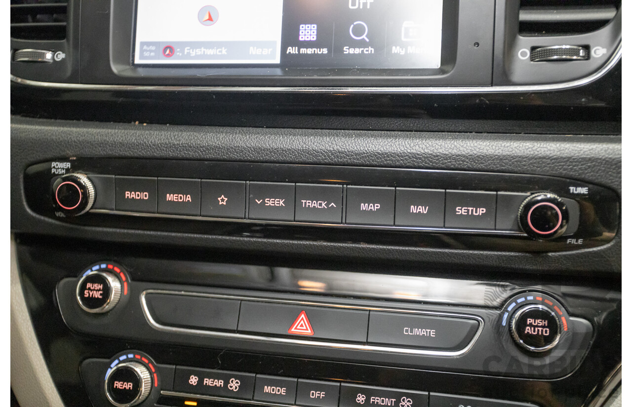 08/2018 Kia Carnival Si YP MY18 4D Wagon Silky Silver Metallic 3.3L - 8 Seats