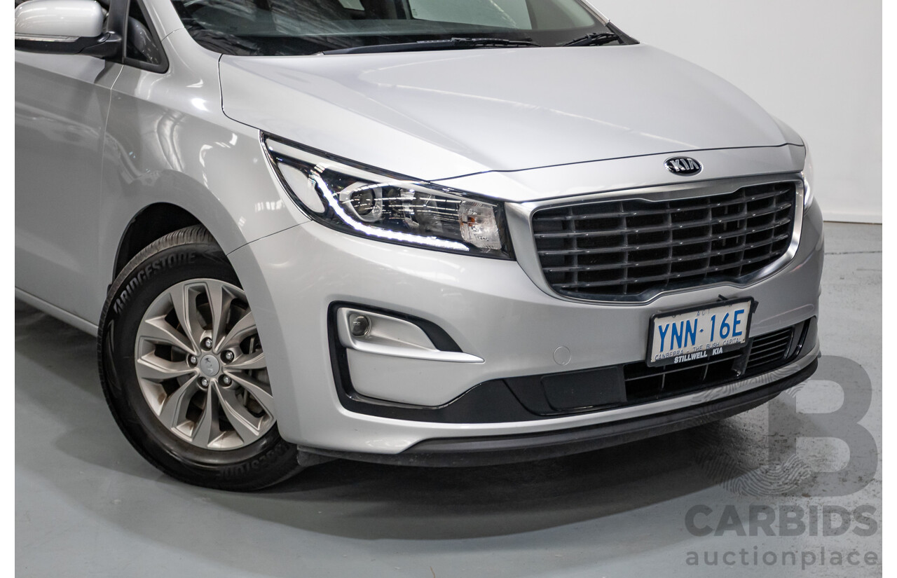 08/2018 Kia Carnival Si YP MY18 4D Wagon Silky Silver Metallic 3.3L - 8 Seats