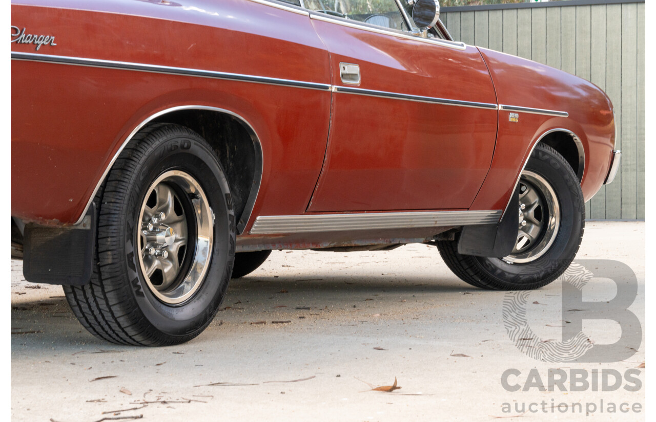 11/1972 Chrysler Valiant VH Charger 770 2d Coupe Russet Metallic 4.3L