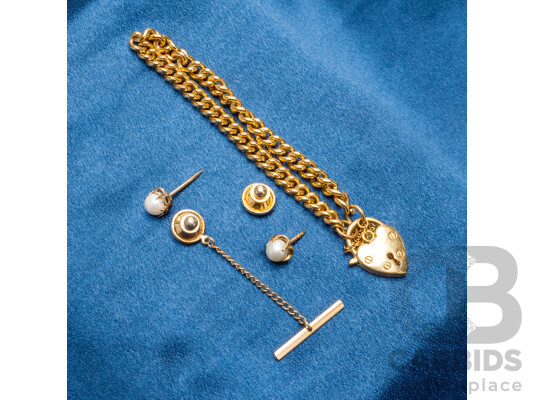 Collection of Gold Tone Jewellery - Lot of 3