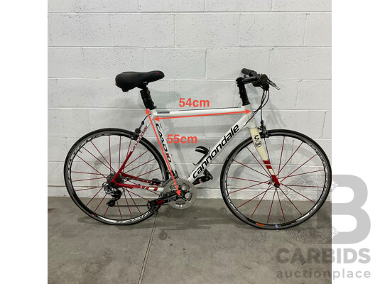 1662406 · CANNONDALE CAAD10 Road Bike