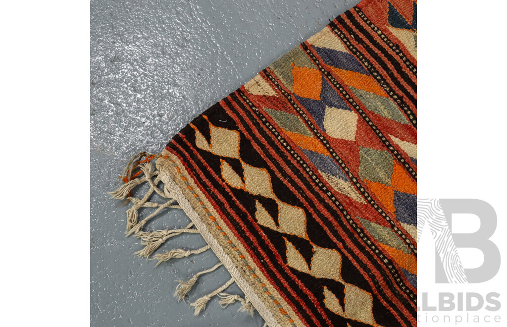 Hand Knotted Persian Kilim Rug