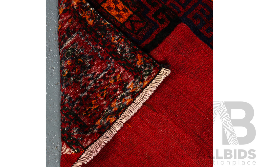 Hand Knotted Persian Bakhtiari Soumak Rug