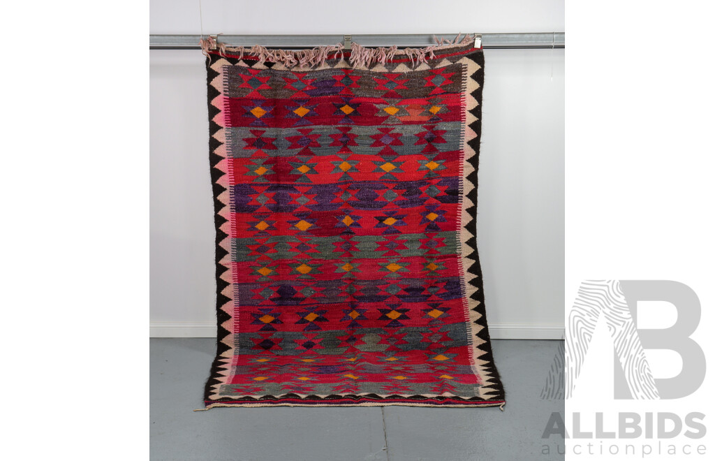 Hand Knotted Persian Kilim Rug