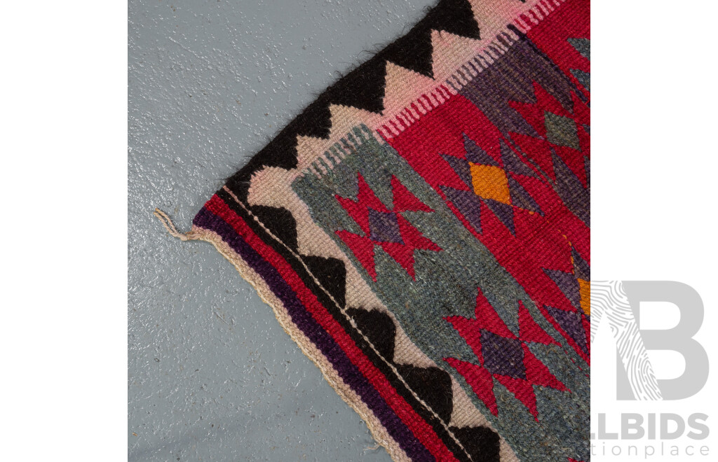 Hand Knotted Persian Kilim Rug