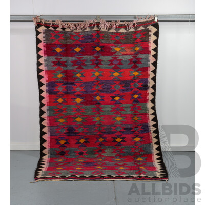Hand Knotted Persian Kilim Rug