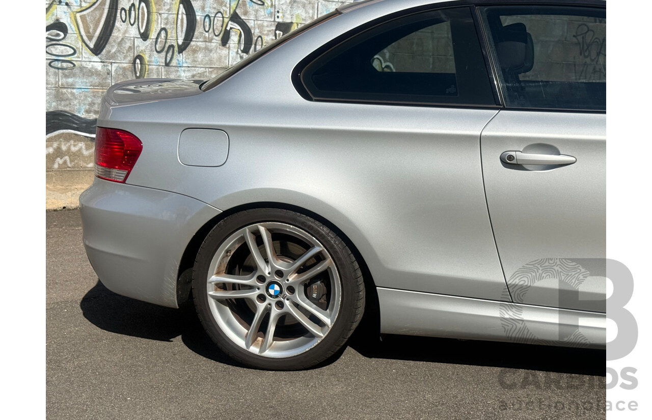 6/2009 BMW 135i Sport E82 MY09 2d Coupe Cashmere Silver Twin Turbo 3.0L