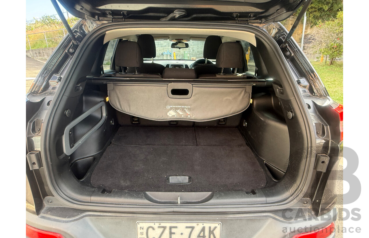 6/2015 Jeep Cherokee Sport KL MY15 4d Wagon Diamond Black 2.4L