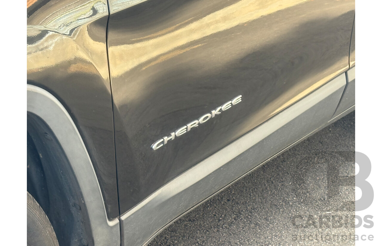6/2015 Jeep Cherokee Sport KL MY15 4d Wagon Diamond Black 2.4L
