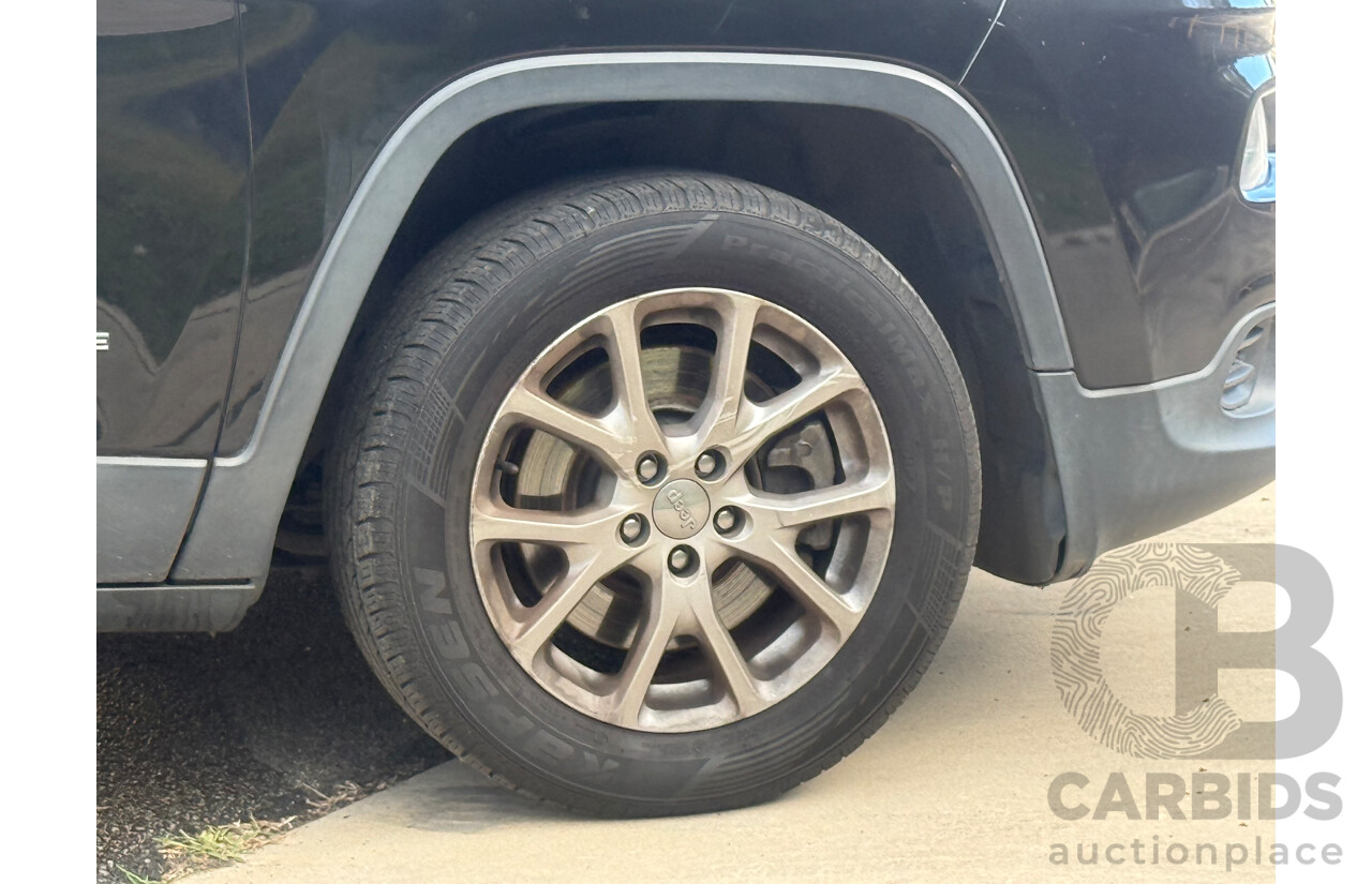 6/2015 Jeep Cherokee Sport KL MY15 4d Wagon Diamond Black 2.4L