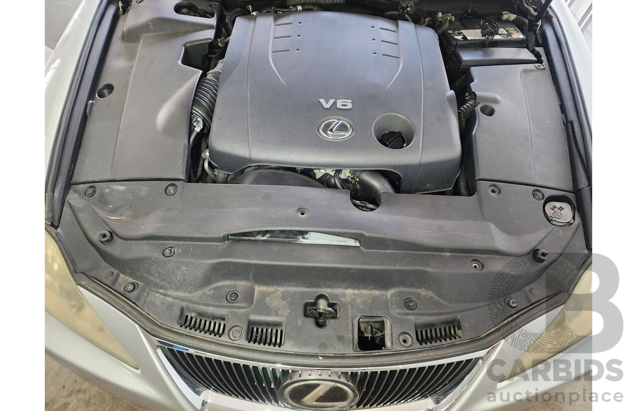 11/2007 Lexus Is250 GSE20R 4d Sedan Silver 2.5L
