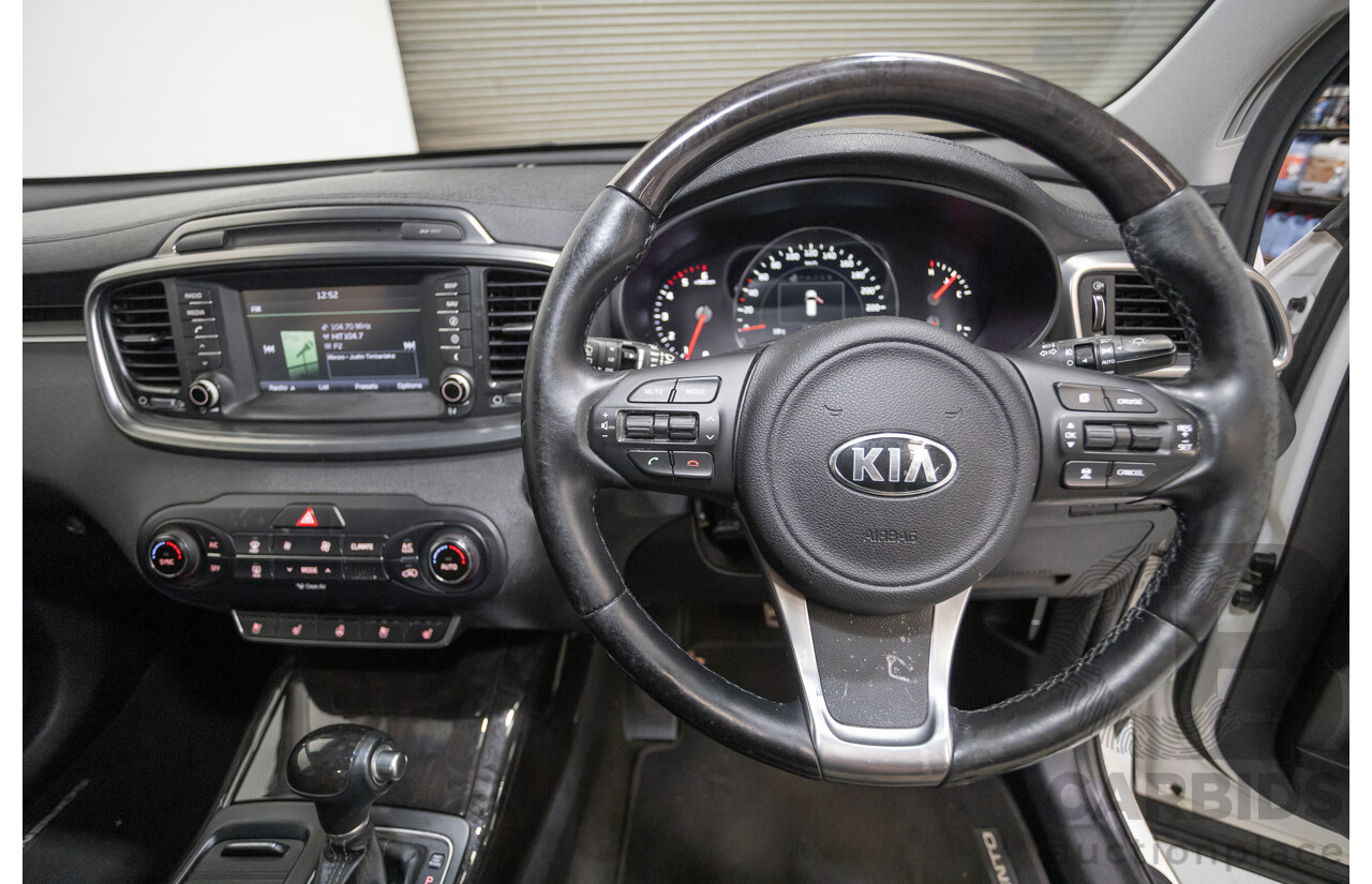 6/2016 Kia Sorento Platinum (AWD) UM MY16 4d Wagon Clear White Turbo Diesel 2.2L