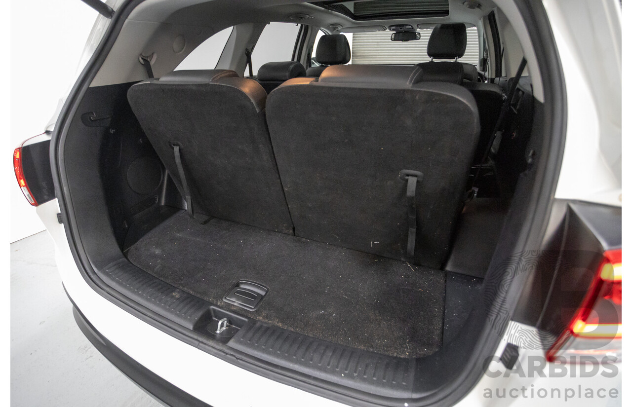6/2016 Kia Sorento Platinum (AWD) UM MY16 4d Wagon Clear White Turbo Diesel 2.2L