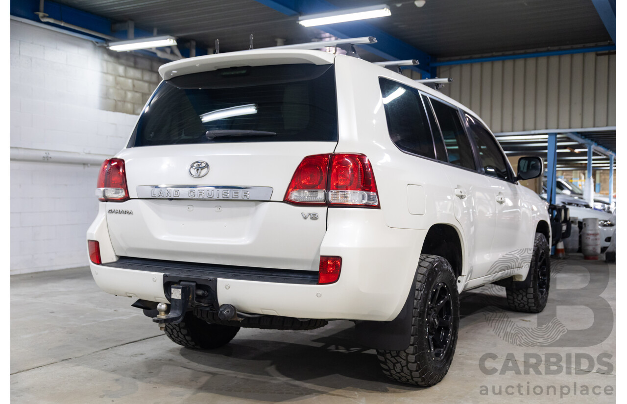 4/2008 Toyota Landcruiser Sahara (4x4) VDJ200R 4D Wagon Blizzard White Twin Turbo Diesel V8 4.5L