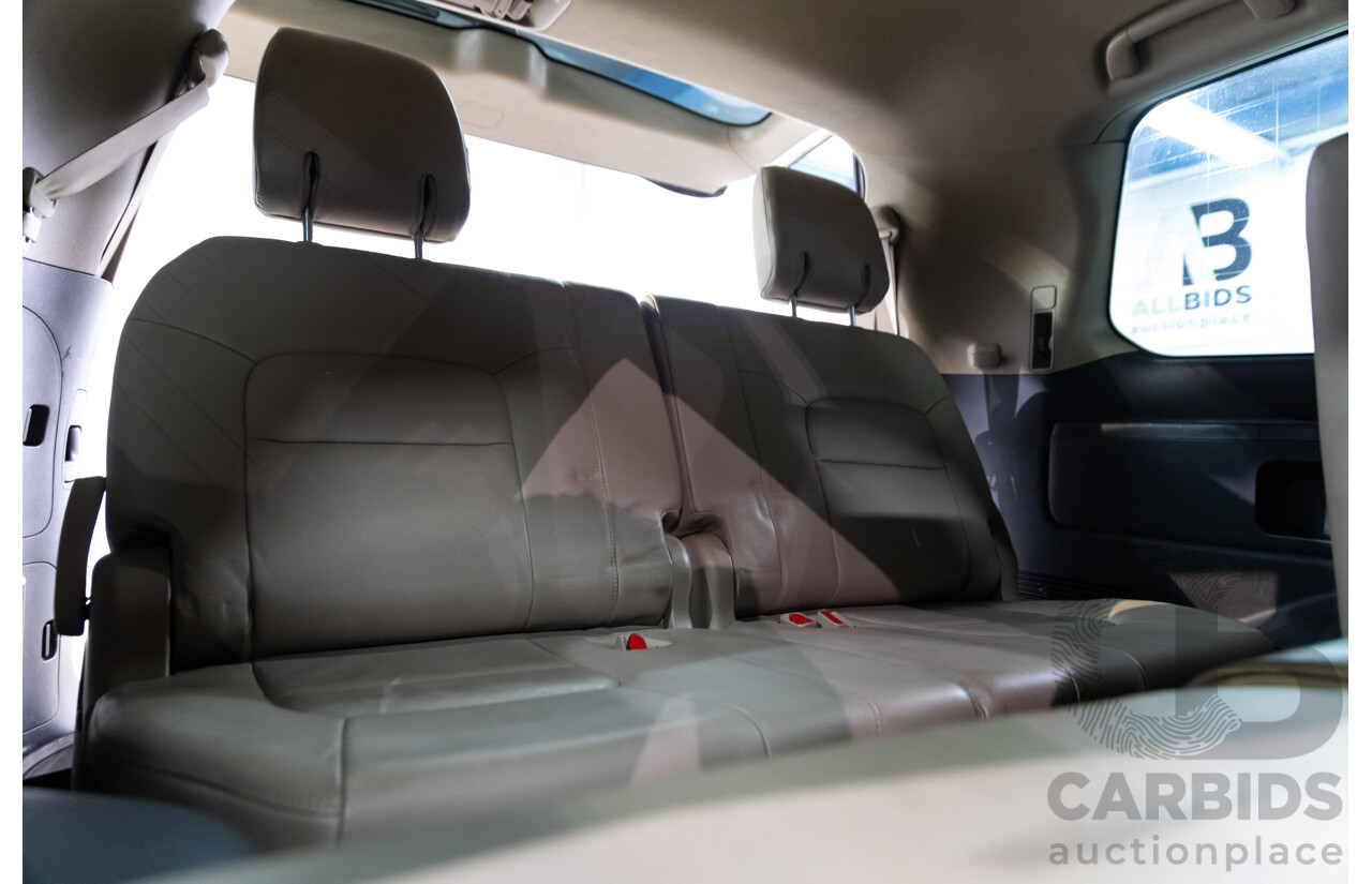 4/2008 Toyota Landcruiser Sahara (4x4) VDJ200R 4D Wagon Blizzard White Twin Turbo Diesel V8 4.5L