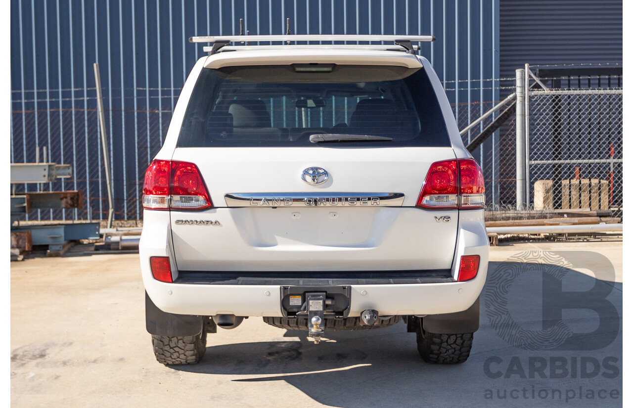 4/2008 Toyota Landcruiser Sahara (4x4) VDJ200R 4D Wagon Blizzard White Twin Turbo Diesel V8 4.5L
